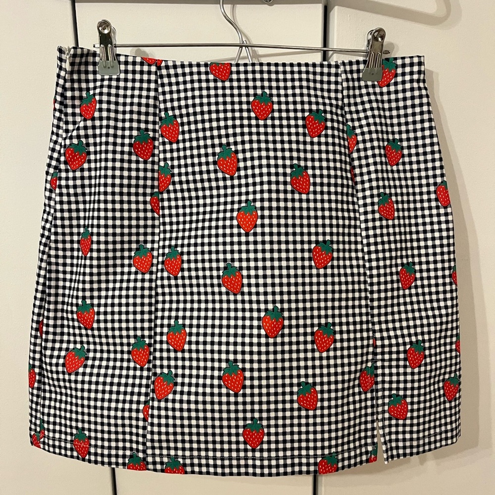 Black and White Checkered Skirt with Strawberries